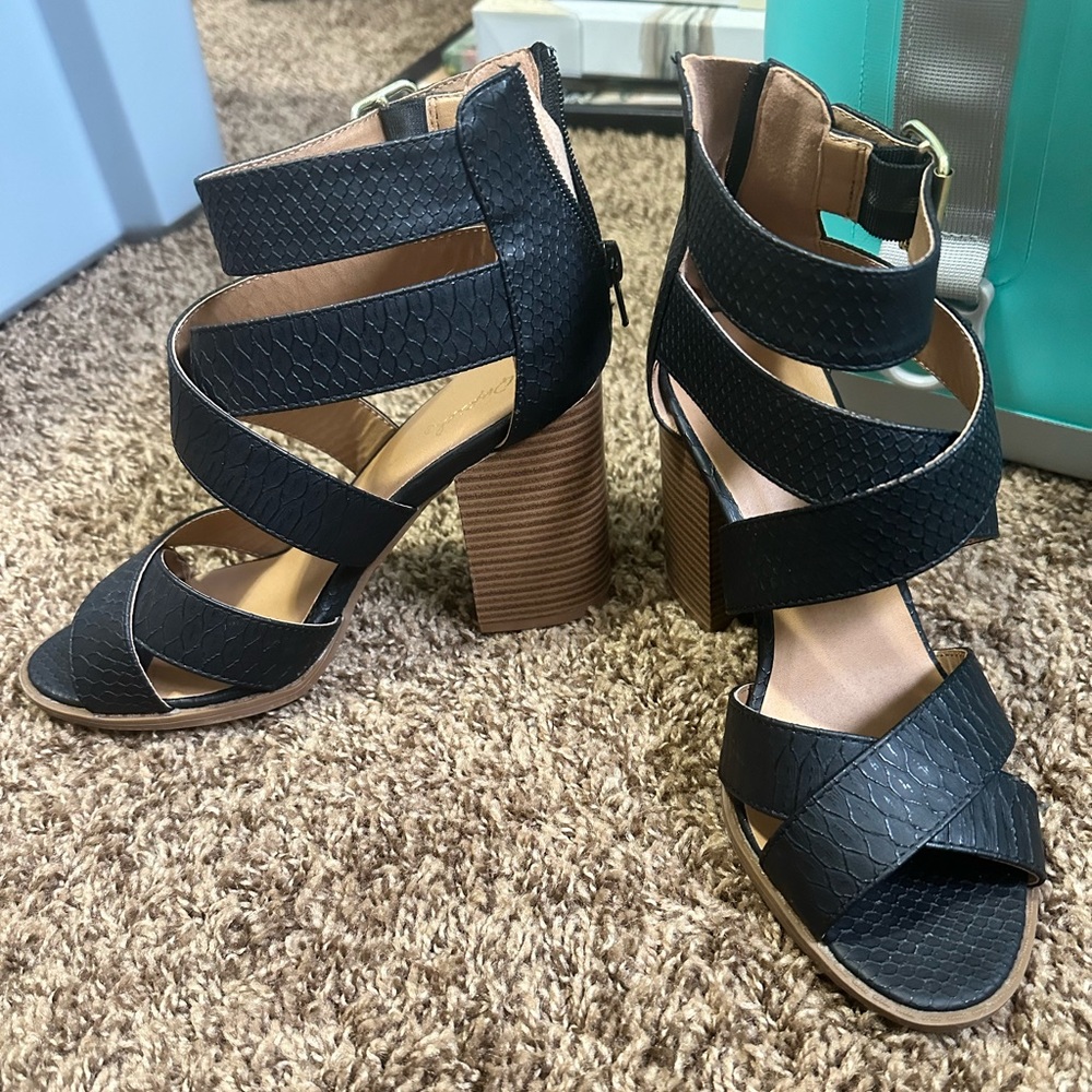 Qupid Heels